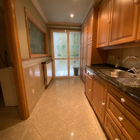 La Ostra De Mirakontxa סן סבסטיאן